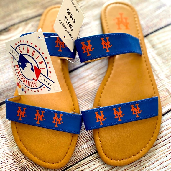 Women New York Met Double strap Sandals - Picture 1 of 6